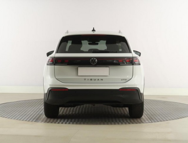 Volkswagen Tiguan  1.5 eTSI Life