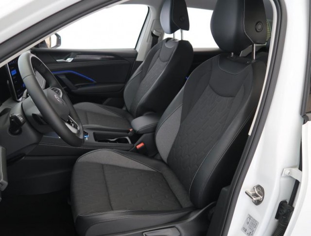 Volkswagen Tiguan  1.5 eTSI Life
