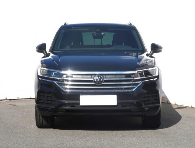 Volkswagen Touareg  3.0 TDI 
