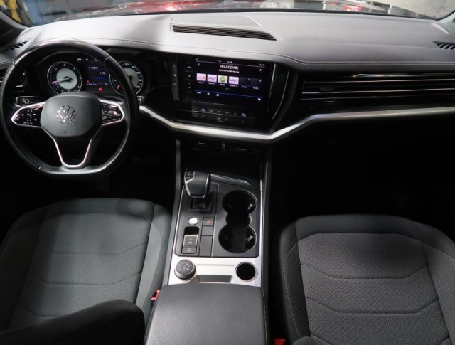 Volkswagen Touareg  3.0 TDI 