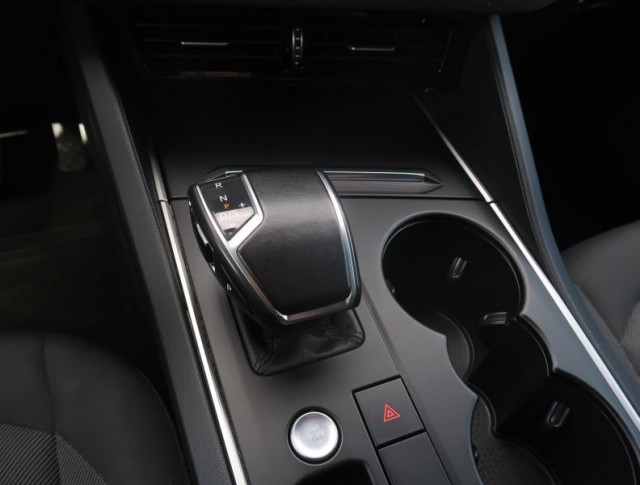 Volkswagen Touareg  3.0 TDI 