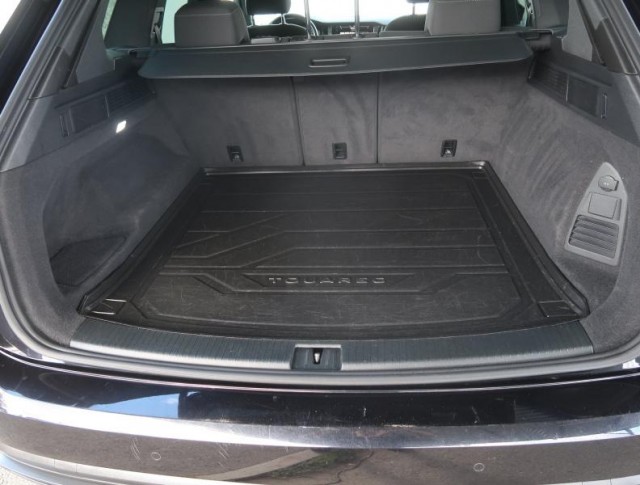Volkswagen Touareg  3.0 TDI 