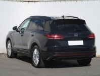 Volkswagen Touareg  3.0 TDI 