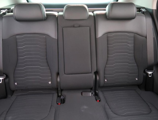 Kia Sportage  1.6 T-GDI MHEV 