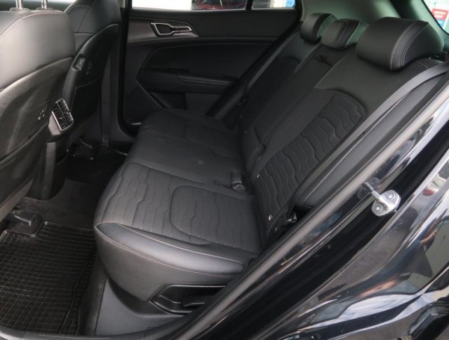 Kia Sportage  1.6 T-GDI MHEV 