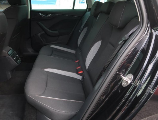 Škoda Kamiq  1.0 TSI Selection
