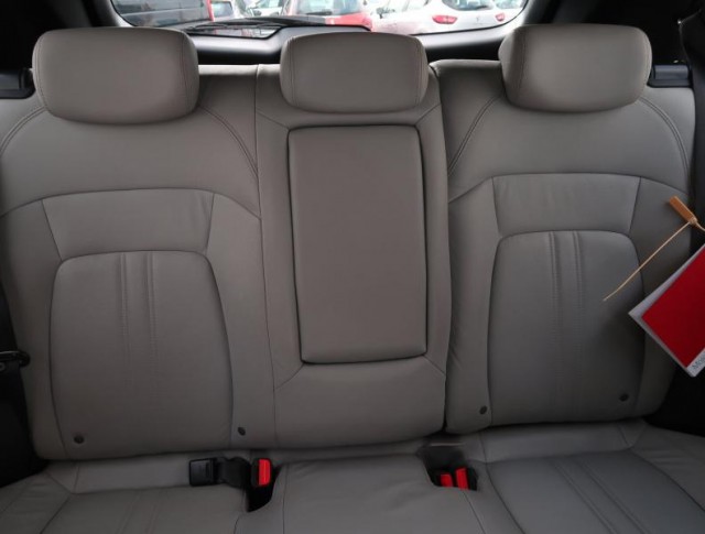 Kia Sportage  1.7 CRDi 