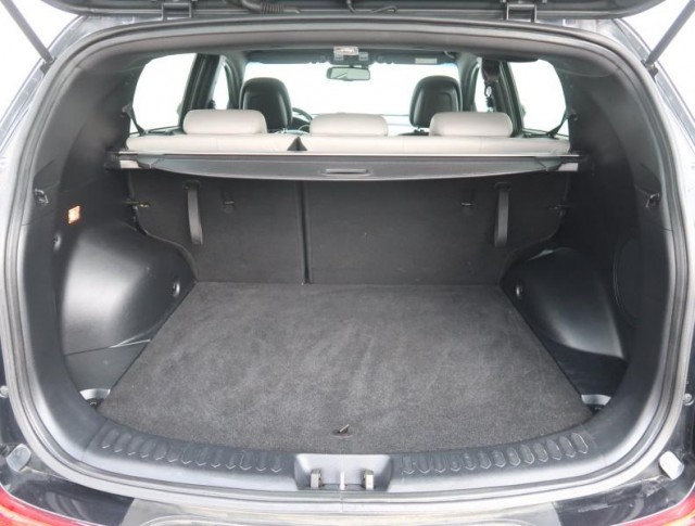 Kia Sportage  1.7 CRDi 