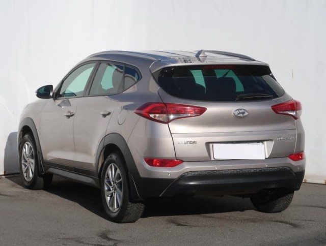 Hyundai Tucson  1.7 CRDi 
