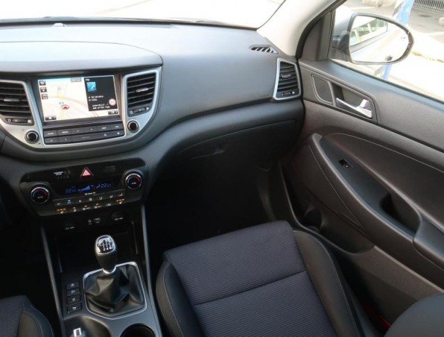 Hyundai Tucson  1.7 CRDi 