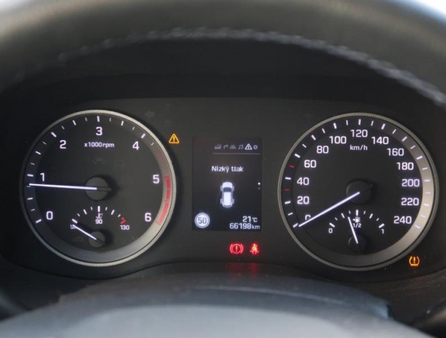 Hyundai Tucson  1.7 CRDi 