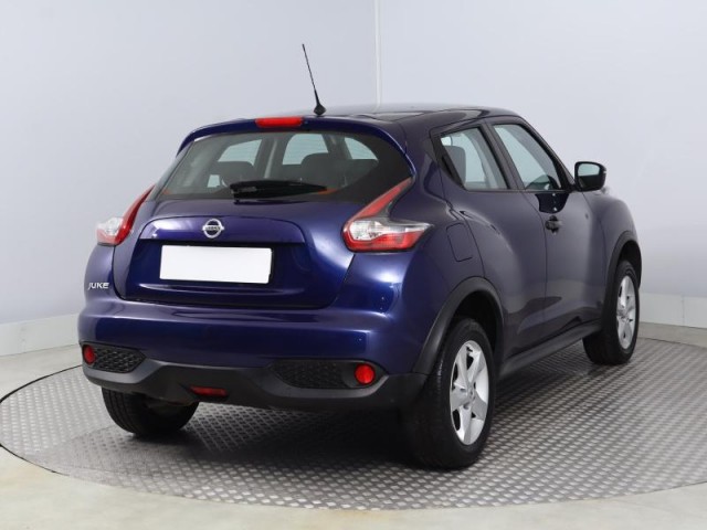 Nissan Juke  1.6 i 