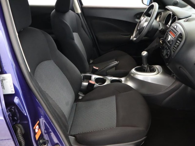 Nissan Juke  1.6 i 