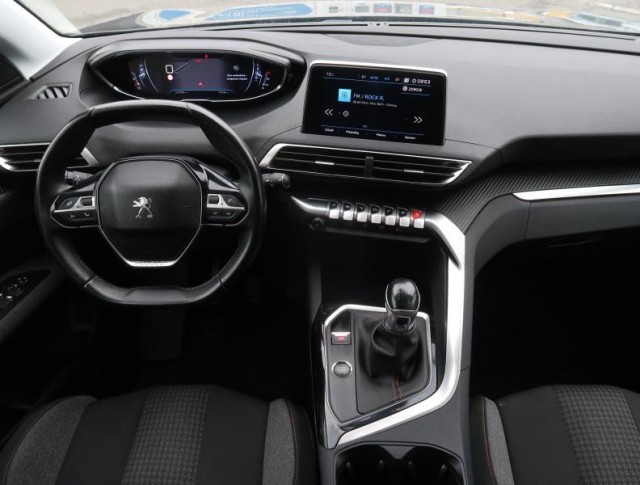 Peugeot 5008  PureTech 130 Active