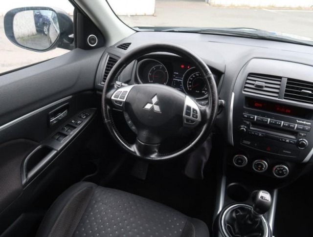 Mitsubishi ASX  1.8 DI-D MIVEC 