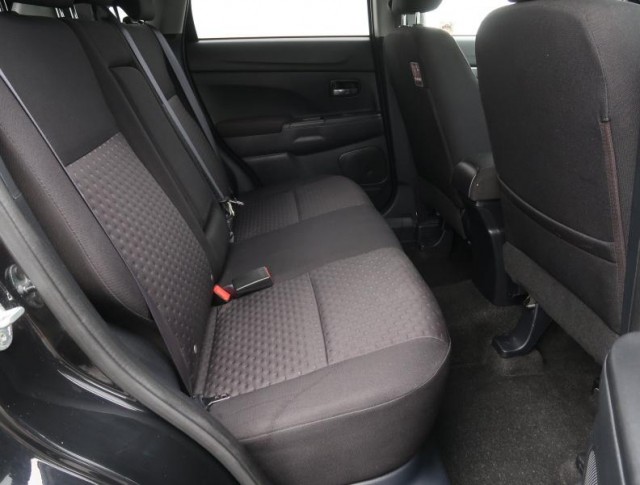 Mitsubishi ASX  1.8 DI-D MIVEC 
