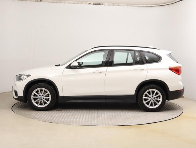 BMW X1  sDrive18i 