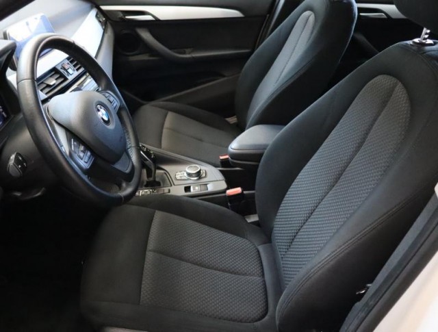 BMW X1  sDrive18i 