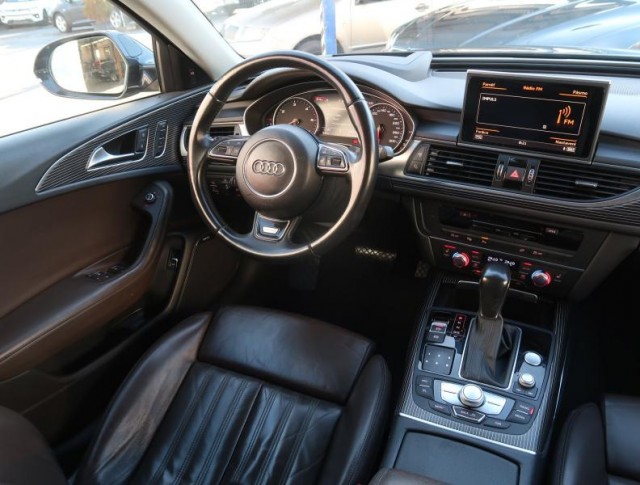 Audi A6 Allroad  3.0 TDI 