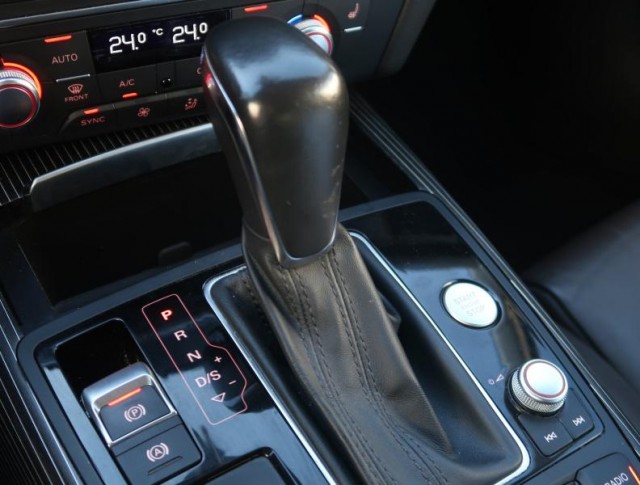 Audi A6 Allroad  3.0 TDI 