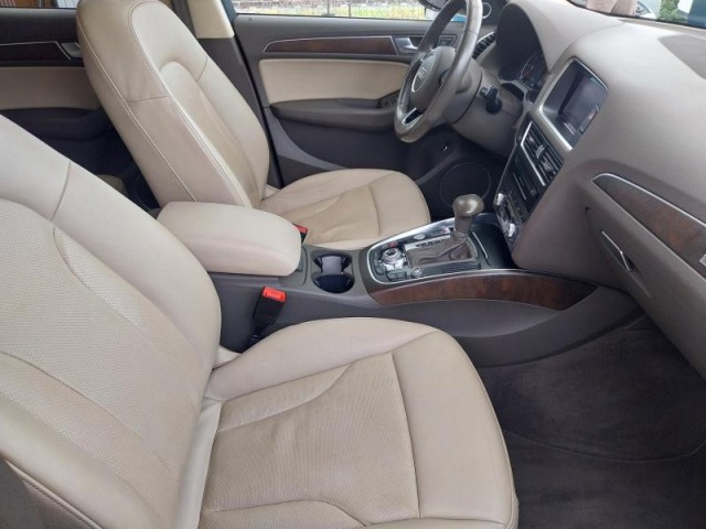 Audi Q5  2.0 TDI S line