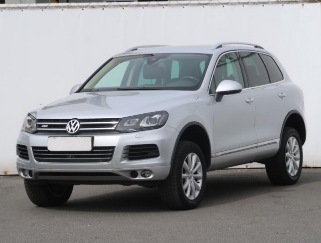 Volkswagen Touareg  3.0 TDI 