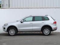 Volkswagen Touareg  3.0 TDI 