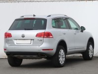 Volkswagen Touareg  3.0 TDI 