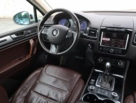 Volkswagen Touareg  3.0 TDI 
