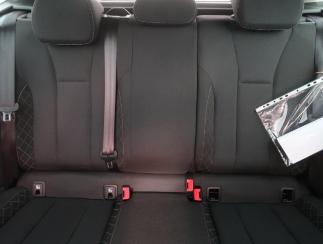 Škoda Kamiq  1.0 TSI Ambition Plus