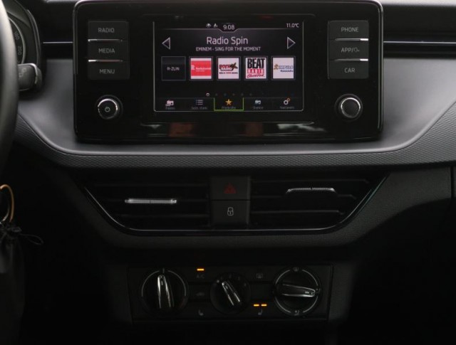 Škoda Kamiq  1.0 TSI Ambition Plus