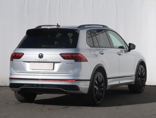 Volkswagen Tiguan  1.4 TSI eHybrid R-Line