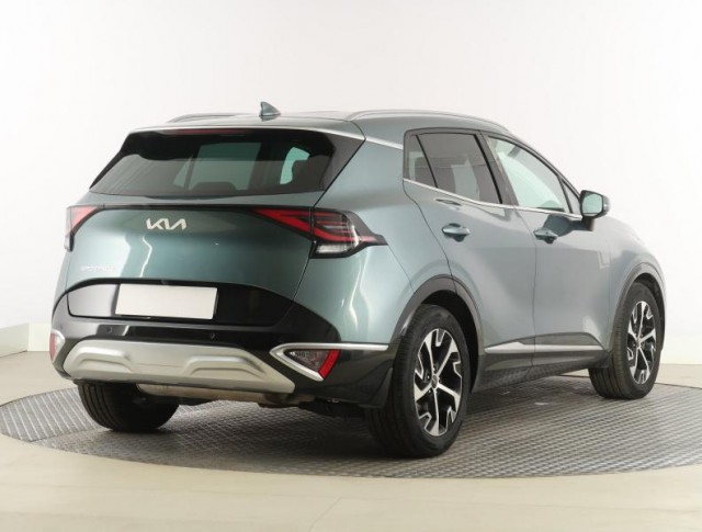 Kia Sportage  1.6 T-GDI MHEV 