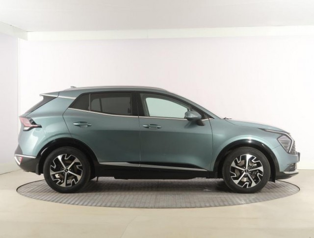 Kia Sportage  1.6 T-GDI MHEV 