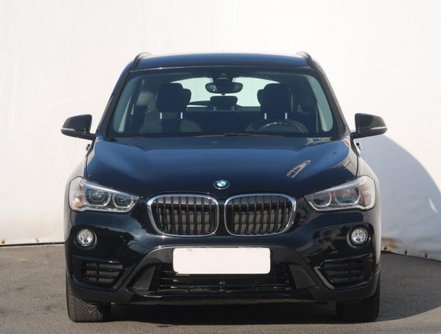 BMW X1  xDrive20i 