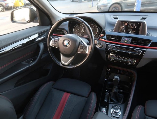 BMW X1  xDrive20i 