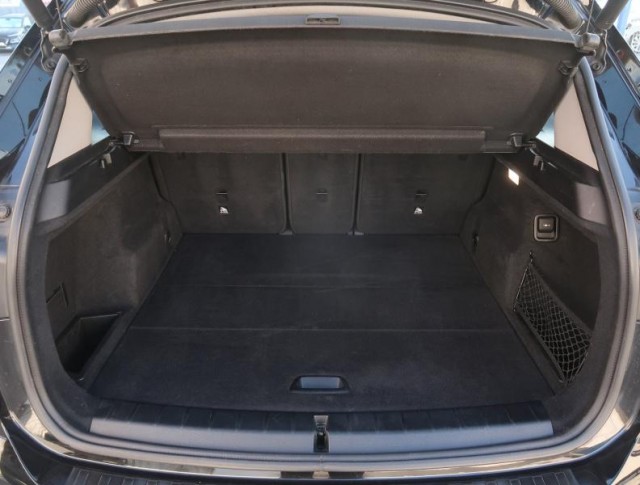 BMW X1  xDrive20i 