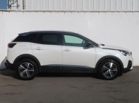 Peugeot 3008  1.2 PureTech 