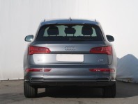 Audi Q5  3.0 TDI S line