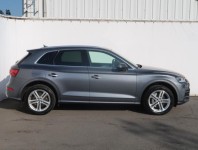 Audi Q5  3.0 TDI S line