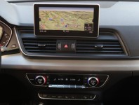 Audi Q5  3.0 TDI S line