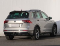 Volkswagen Tiguan  2.0 TSI R-Line