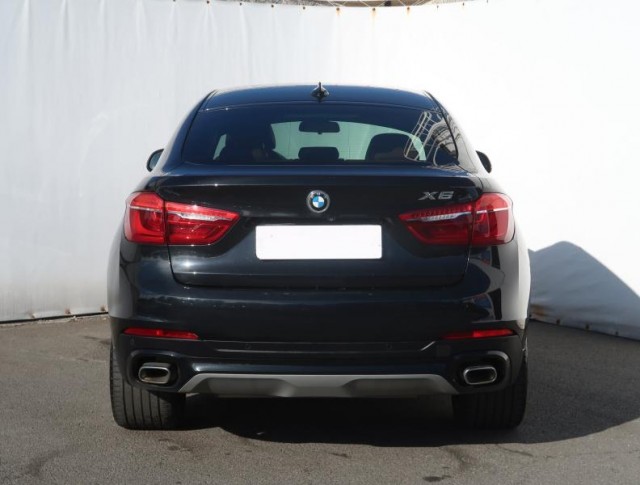 BMW X6  xDrive40d 