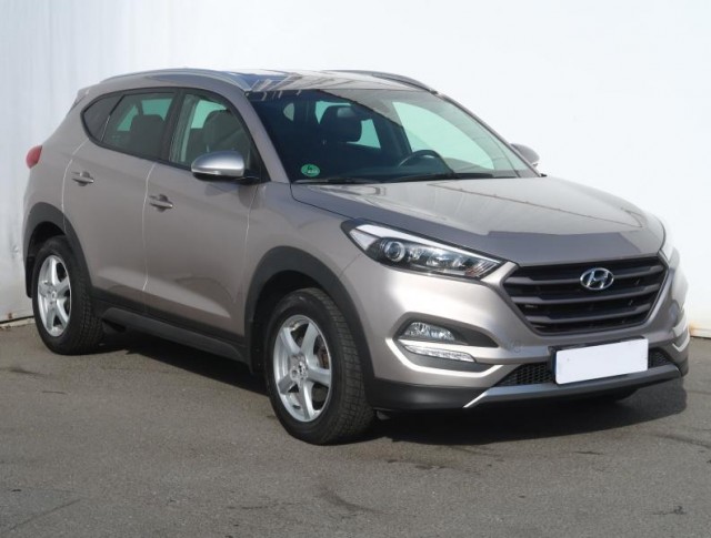 Hyundai Tucson  1.7 CRDi 