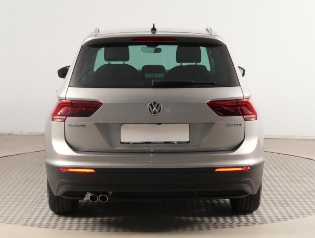 Volkswagen Tiguan  2.0 TDI 