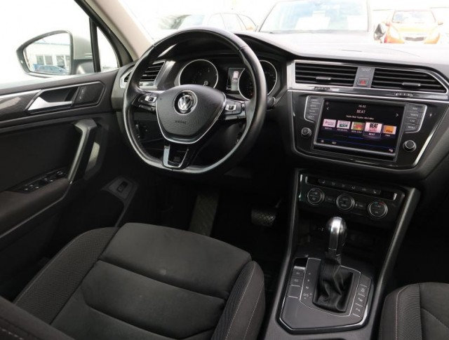 Volkswagen Tiguan  2.0 TDI 