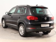 Volkswagen Tiguan  2.0 TDI 