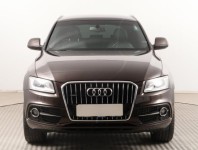 Audi Q5  2.0 TDI S-Line