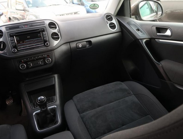 Volkswagen Tiguan  2.0 TDI 