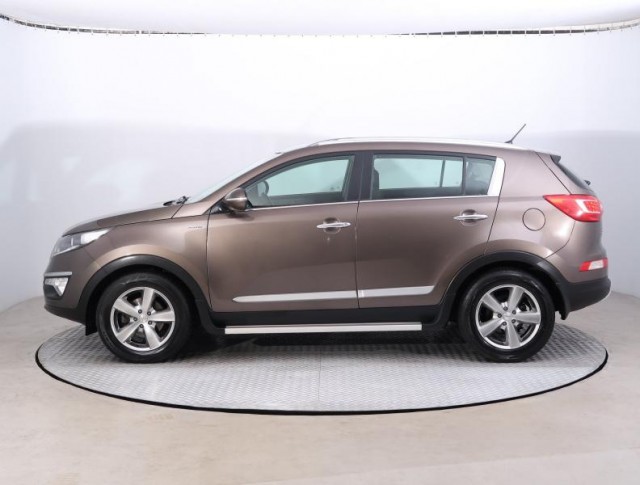 Kia Sportage  2.0 CRDi 